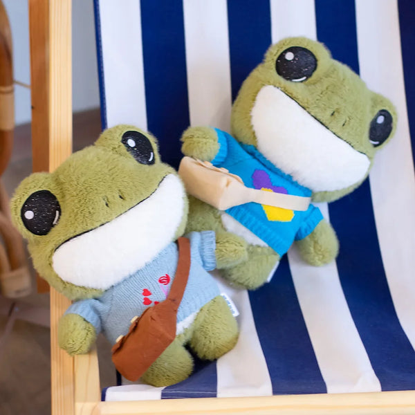 Cute Big Eyes Frog Plush Toy Stuffed Animals Soft Sweater