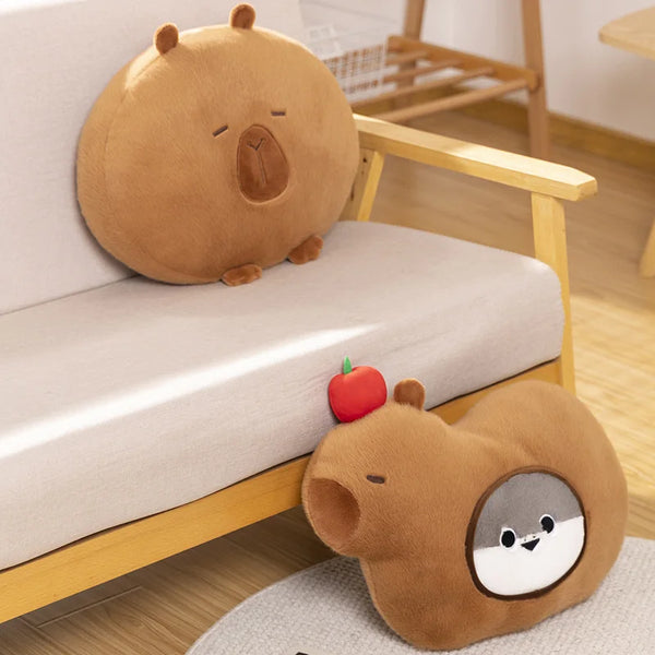 2-in-1 Capybara Sacabambaspis Pillow – A Whimsical Creature Combo for Cozy Days