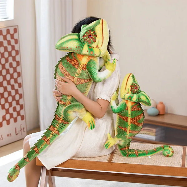 Simulated Mane Lizard Plush Toy – Wild Imagination in a Soft Cuddle